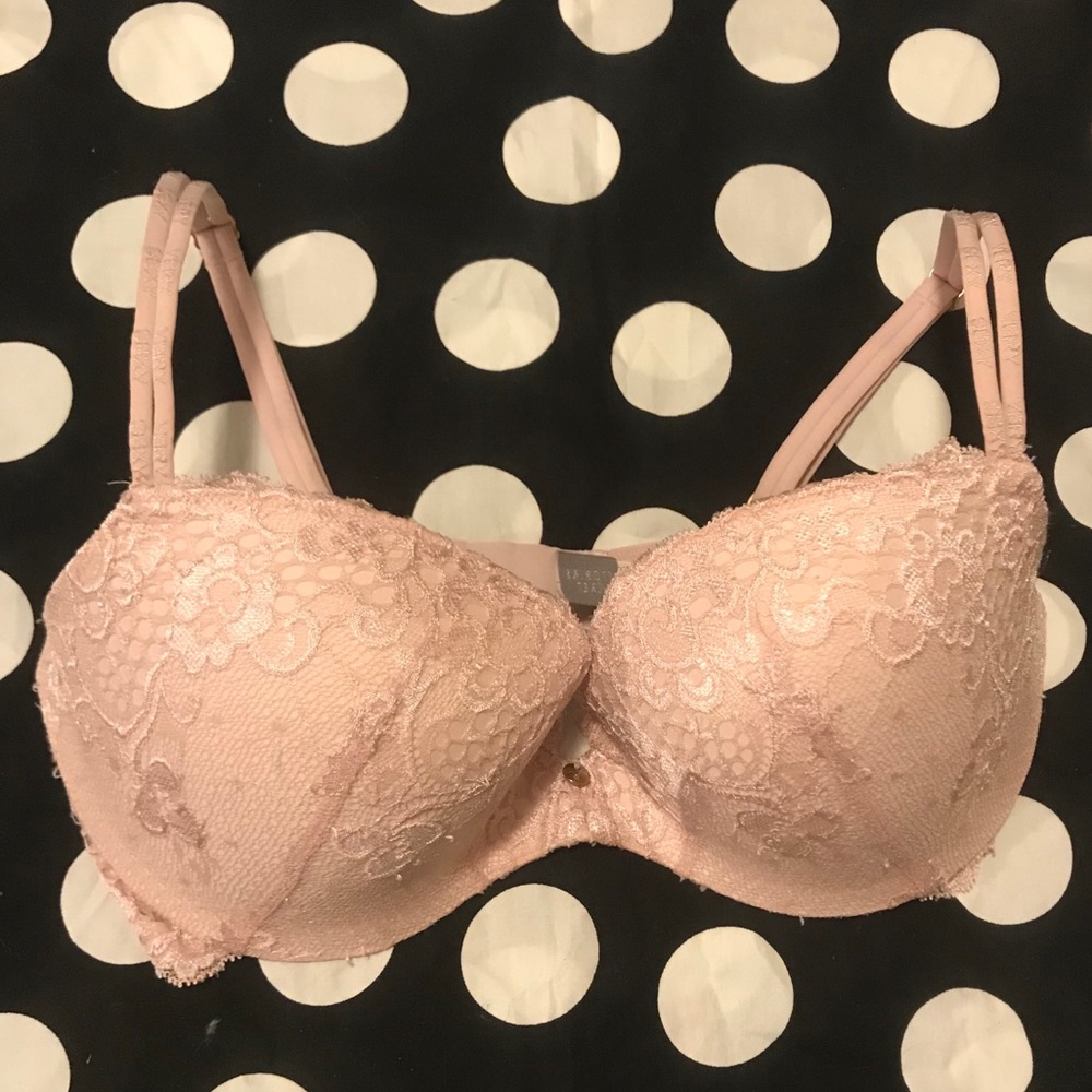 Victoria’s Secret Very Sexy Padded Demi- 34D